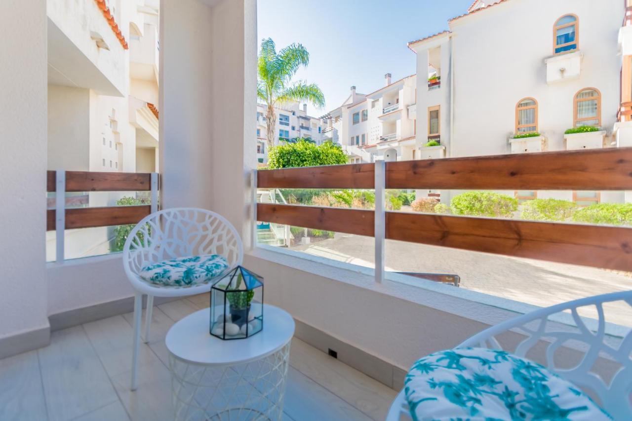 Renteando Albir Apartments Альбир Экстерьер фото