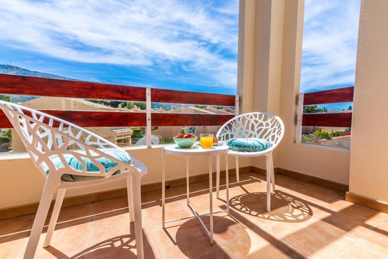 Renteando Albir Apartments Альбир Экстерьер фото