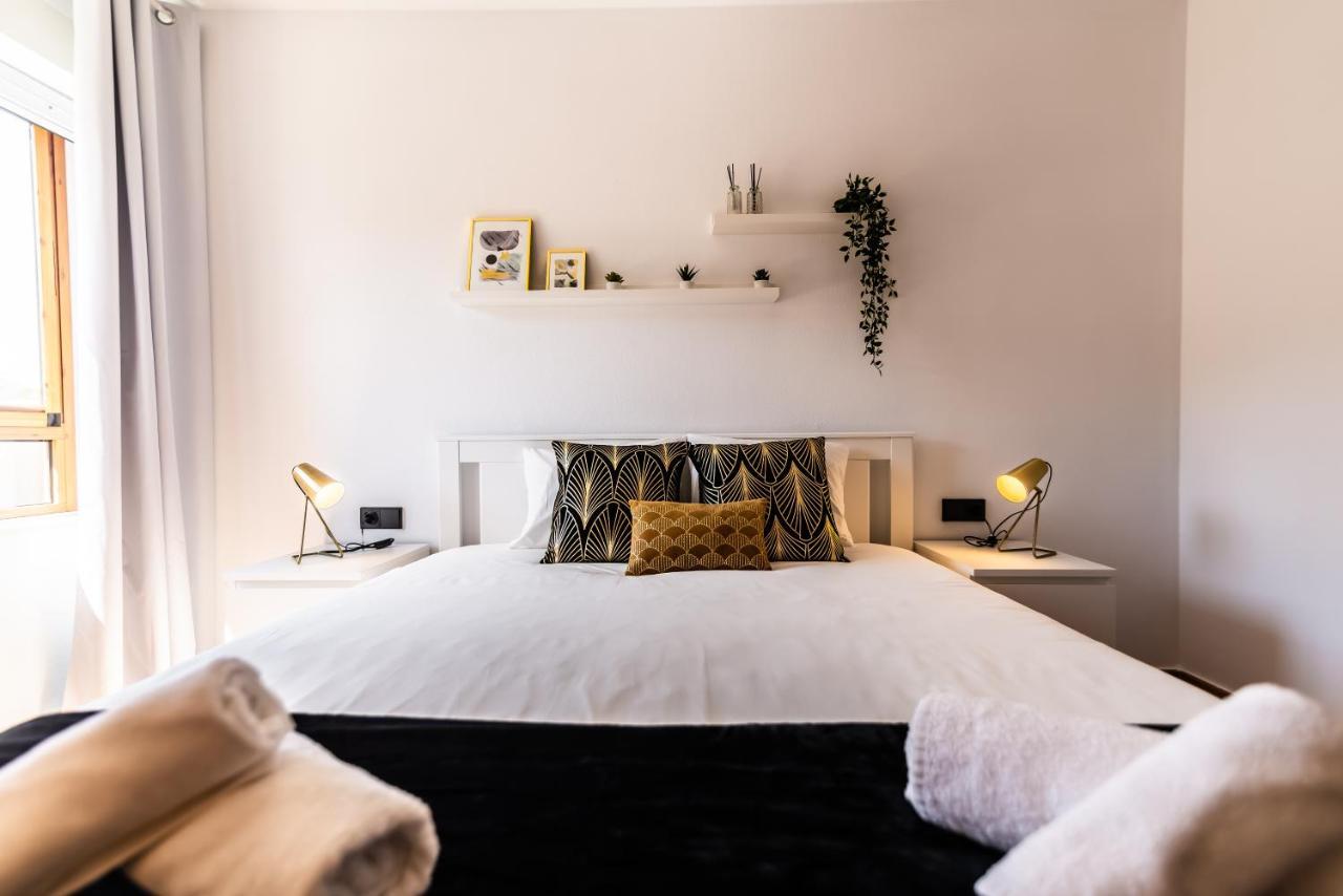 Renteando Albir Apartments Альбир Экстерьер фото