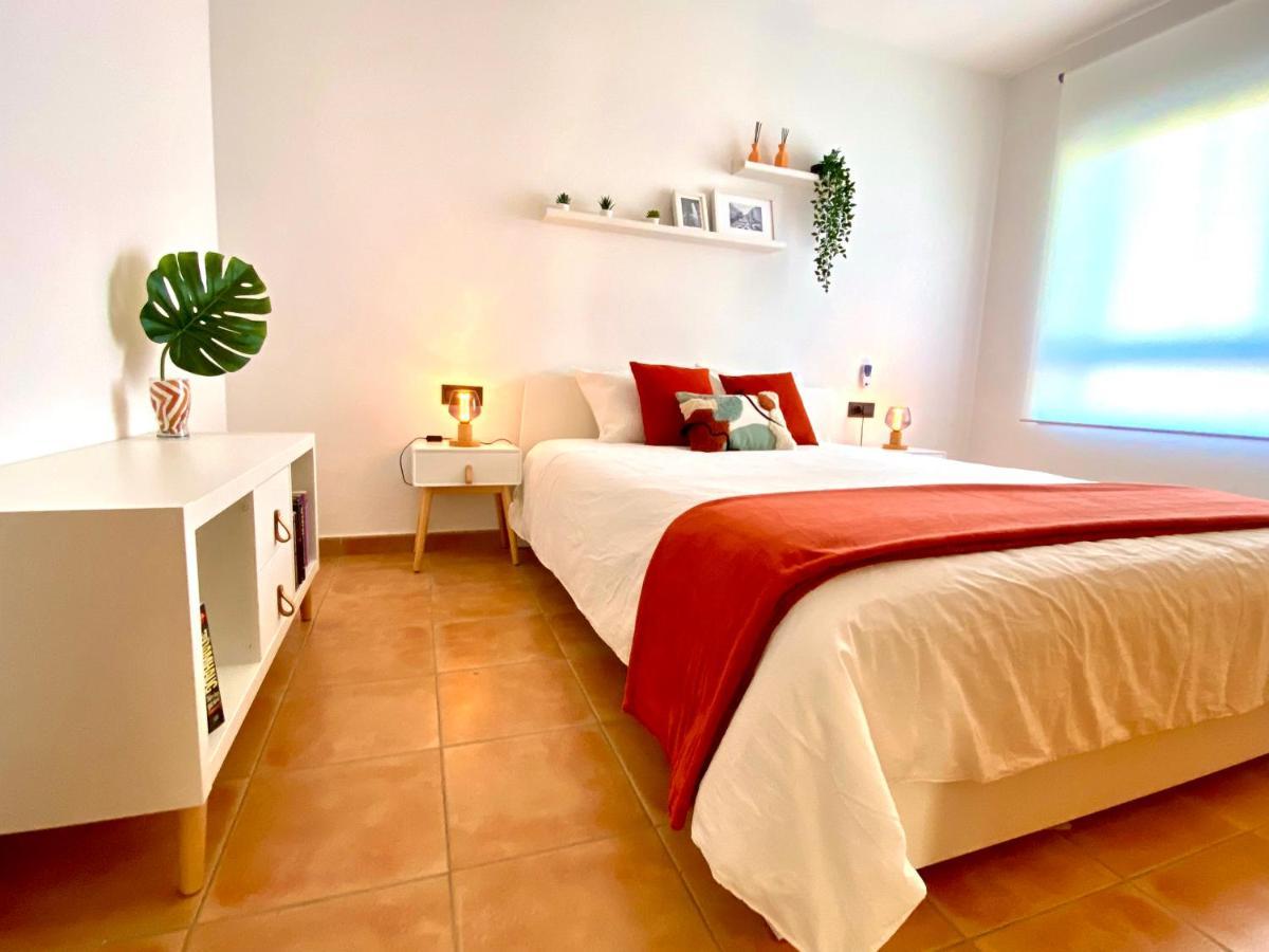 Renteando Albir Apartments Альбир Экстерьер фото