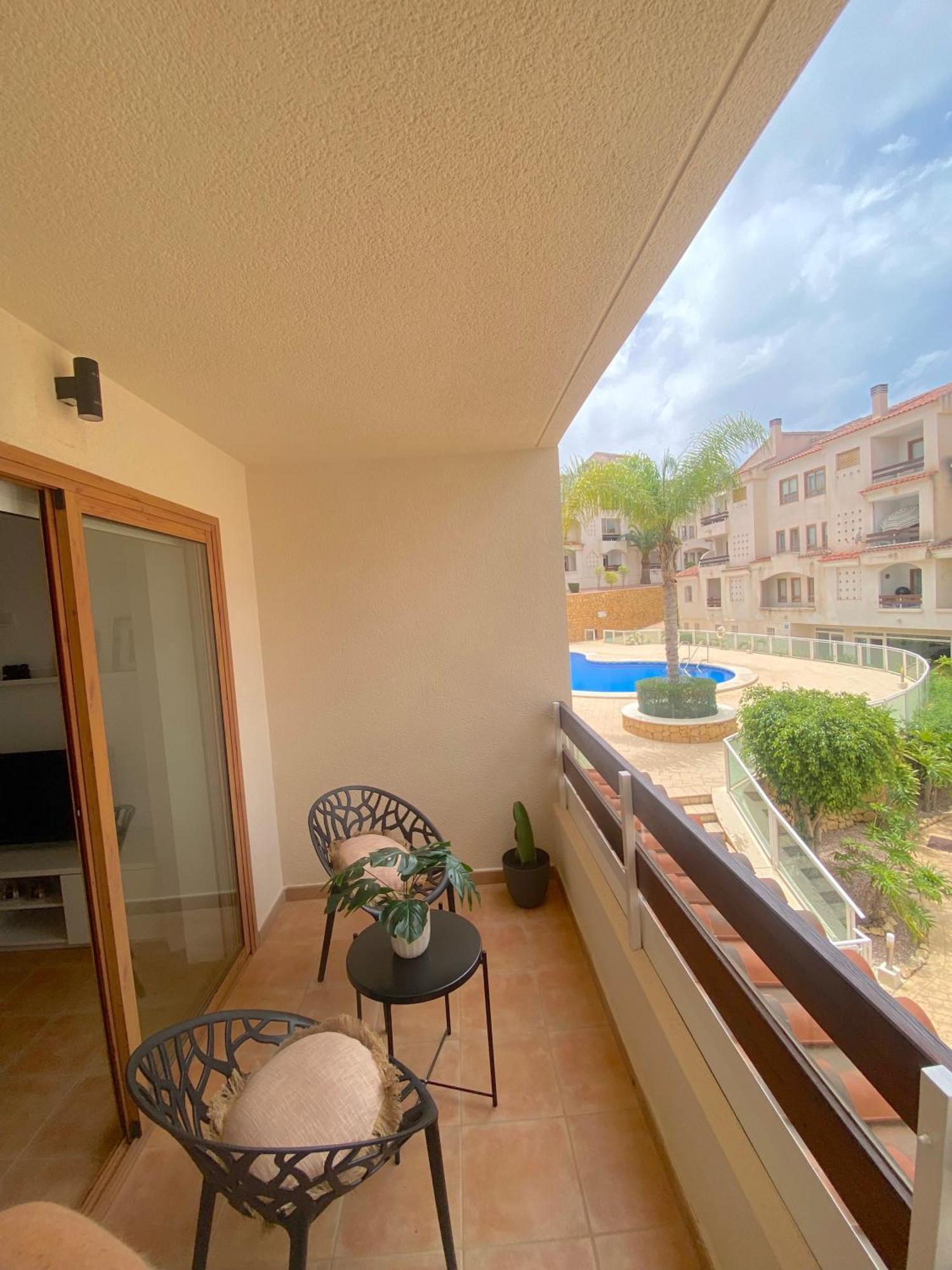 Renteando Albir Apartments Альбир Экстерьер фото