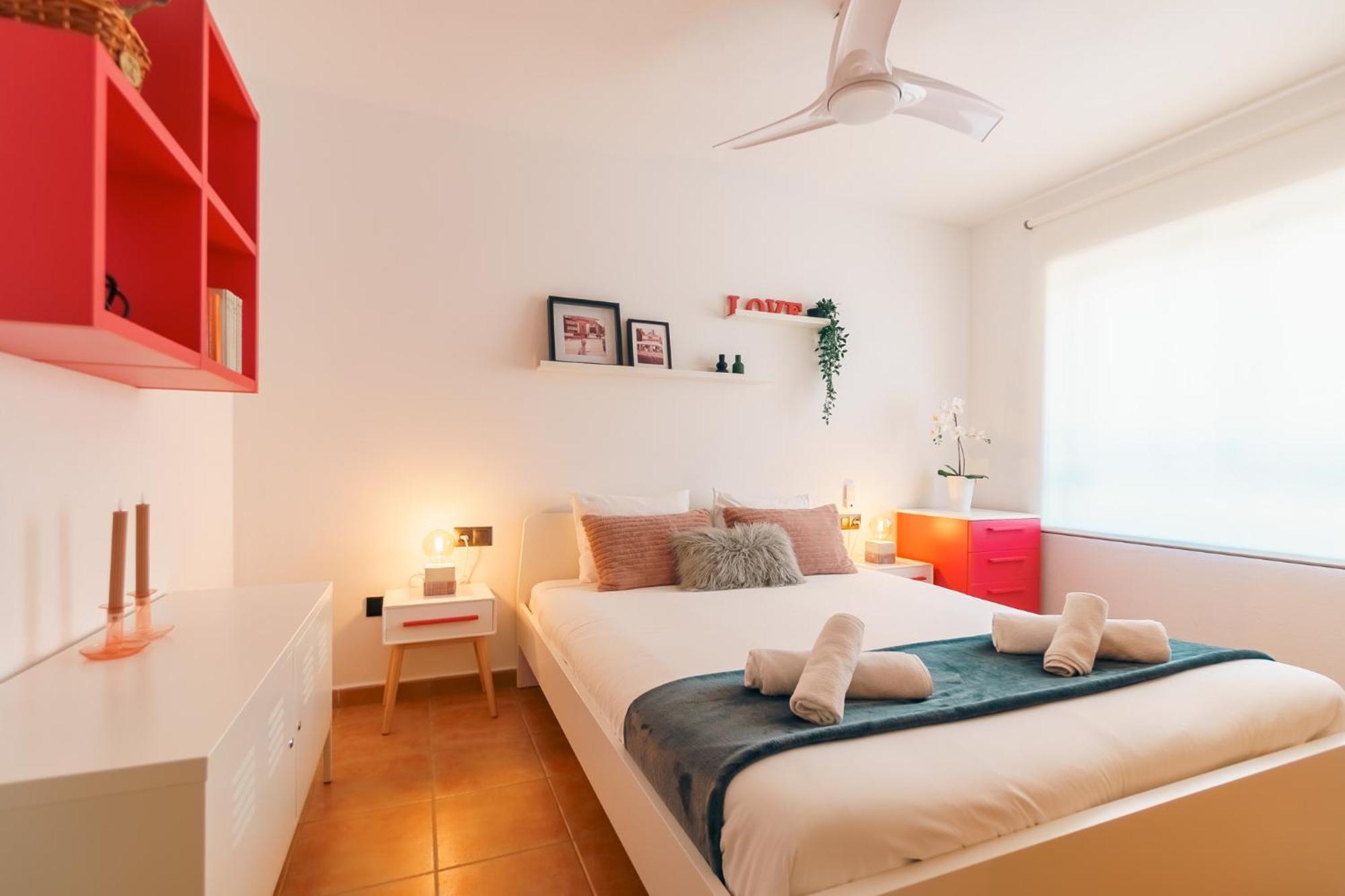 Renteando Albir Apartments Альбир Экстерьер фото