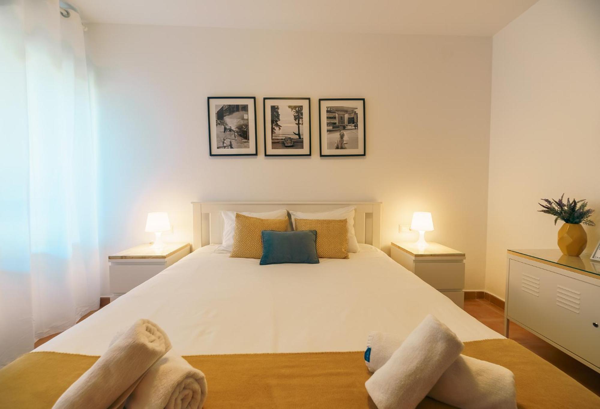 Renteando Albir Apartments Альбир Экстерьер фото