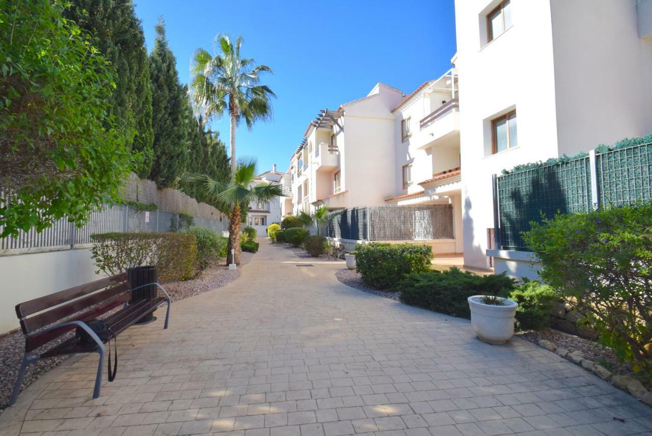 Renteando Albir Apartments Альбир Экстерьер фото