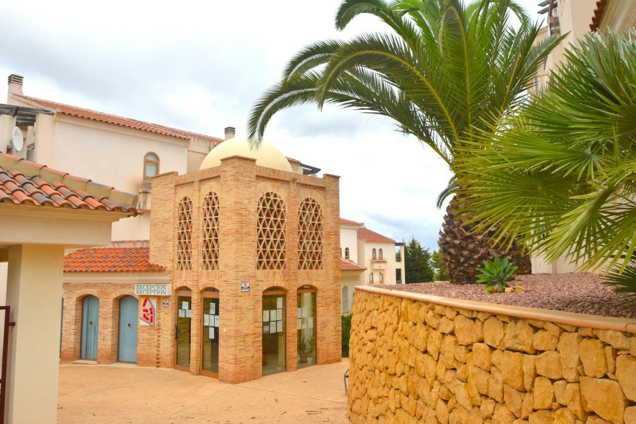 Renteando Albir Apartments Альбир Экстерьер фото